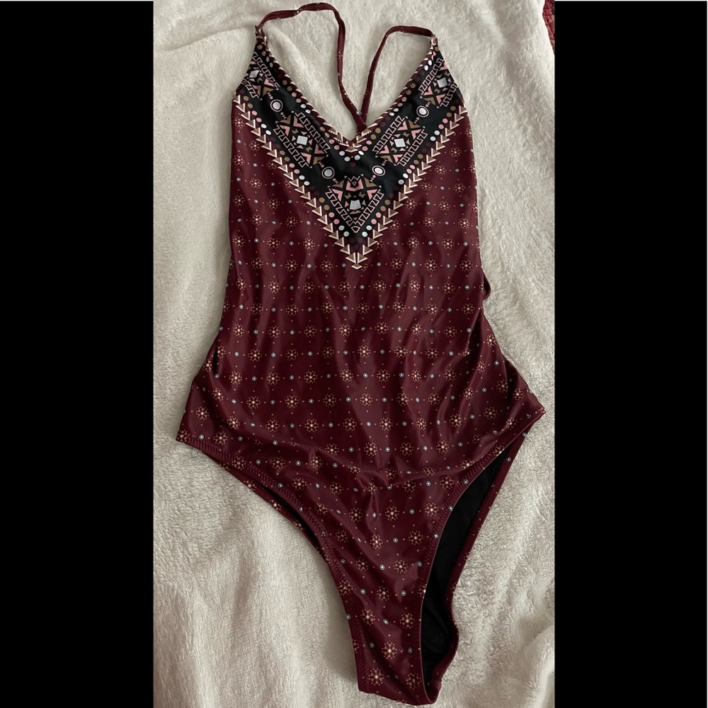 One piece swim suit